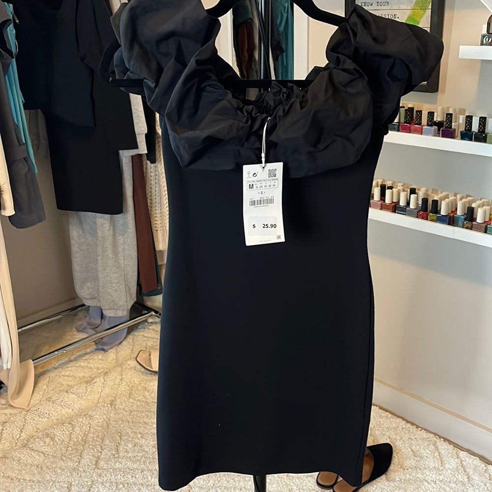 Puff detail mini dress